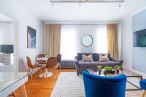 61-3C Renovated 2BR Sleeps 5 Prime Upper east